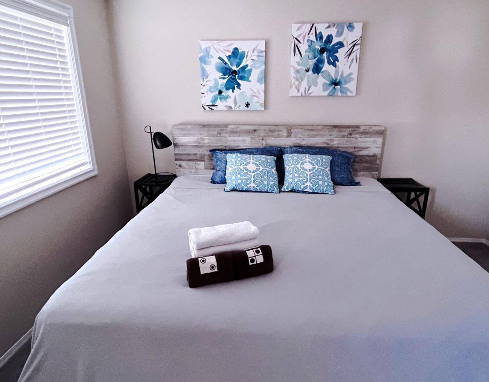 Best Garden House&3 Mins Bus Station Close C-Train&Free Parking YYC 외부 사진